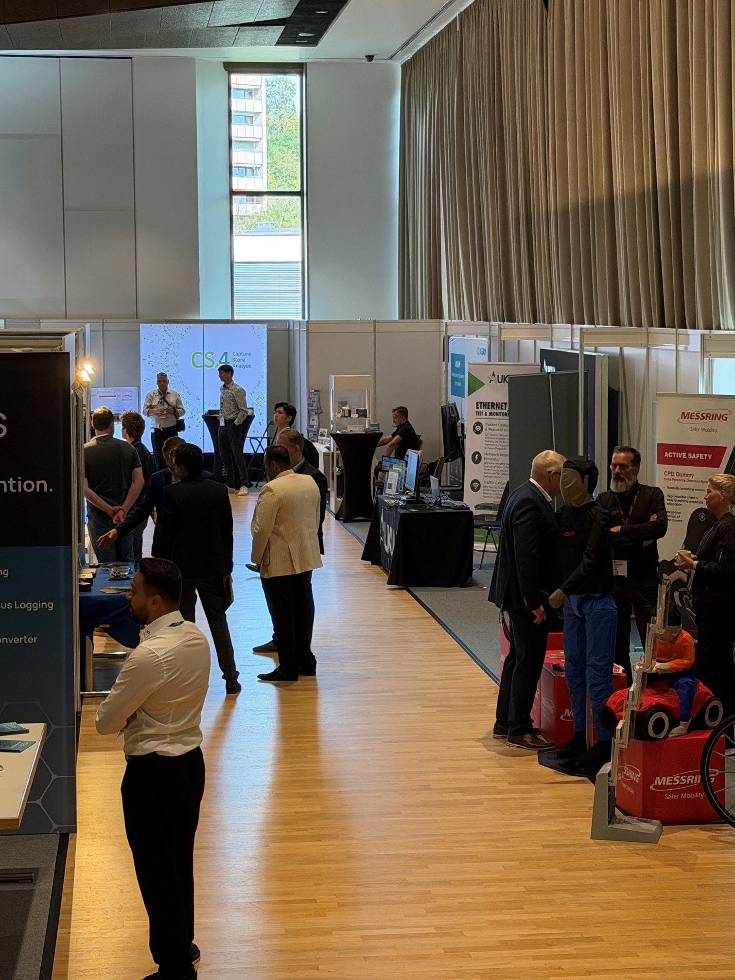 Ausstellungsbereich der Automotive Technology Show 2026